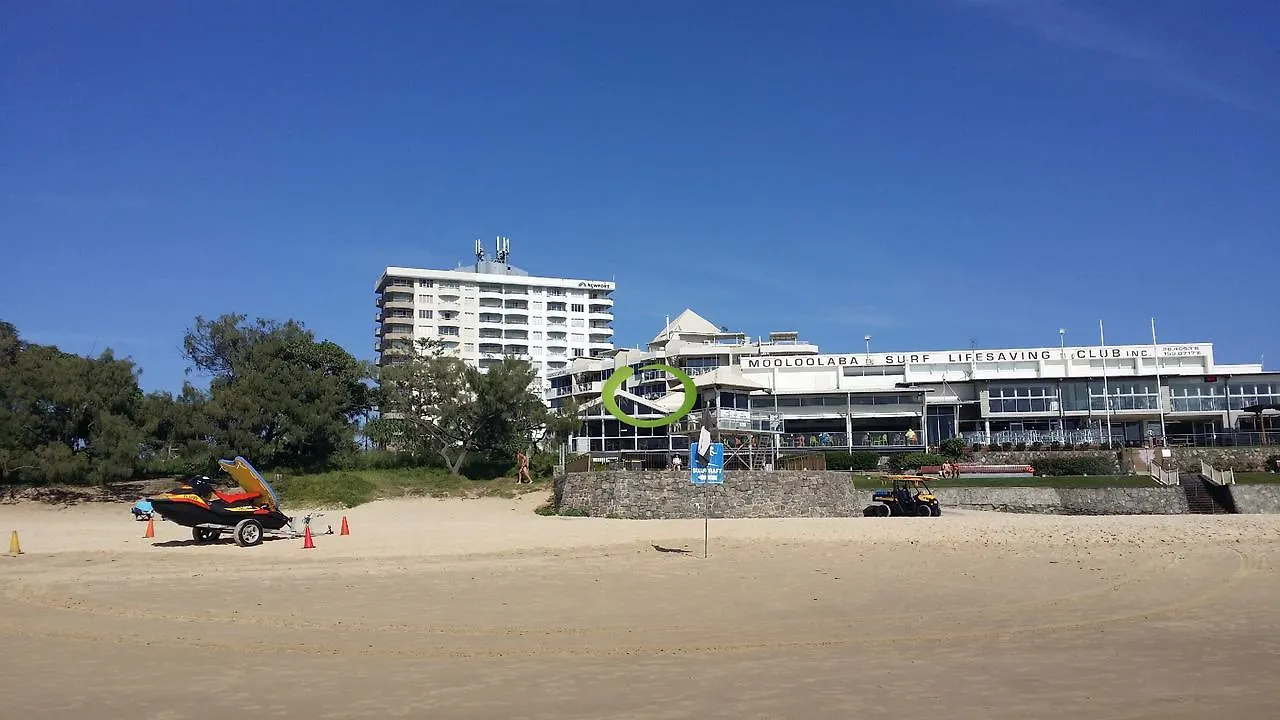 Mooloolaba Beachfront Apartment In Sandcastles